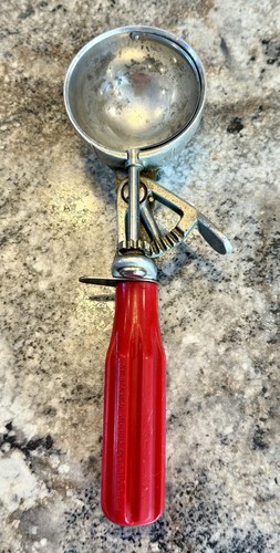 VTG Peerless Ice Cream Scoop Red Bakelite Handle Soda Fountain/Parlor!
