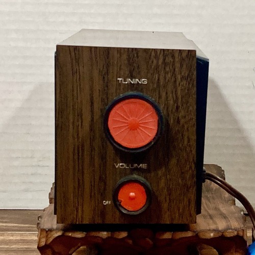 Vintage General Electric GE Solid State AM-FM Desk Radio Model T2210A Works - Picture 4 of 11