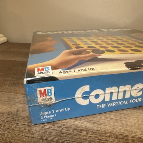 1998 Connect Four Vertical Checkers Game Milton Bradley Vintage Factory Sealed - Picture 6 of 11