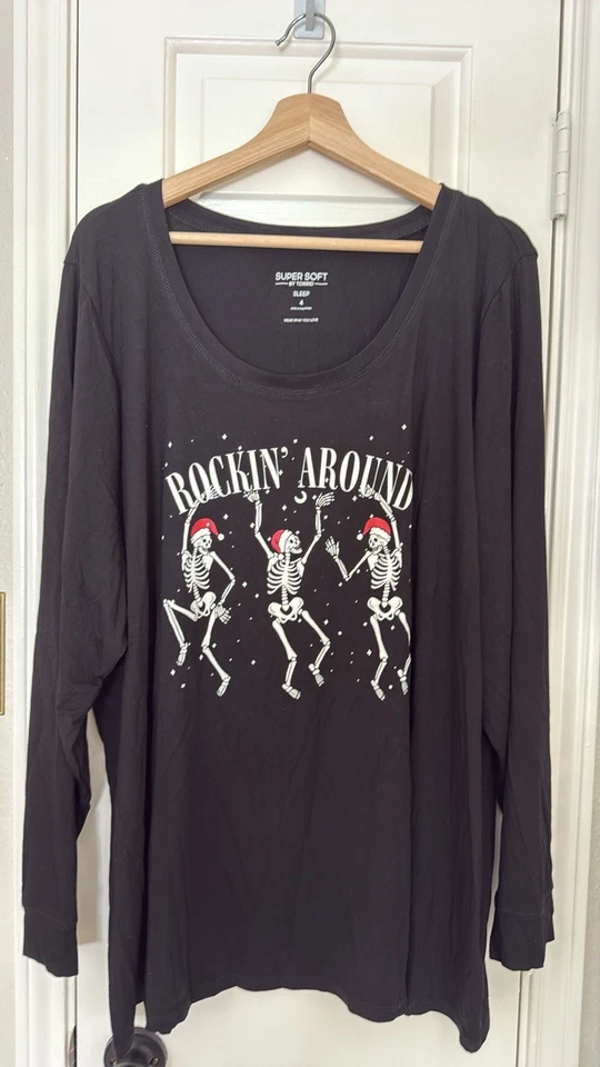 Torrid Super soft Dancing Skeletons With Santa Hats Holiday Sleep Top Sz 4x - Image 2 of 4