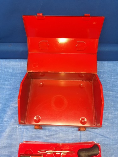 Vintage Tech Reifen Reparatur Set Rot Metall Stahl Werkzeugkasten Antik Handwerkzeuge - Bild 7 von 13