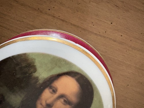Intake French Mona Lisa Porcelain Trinket Dish - Picture 6 of 10