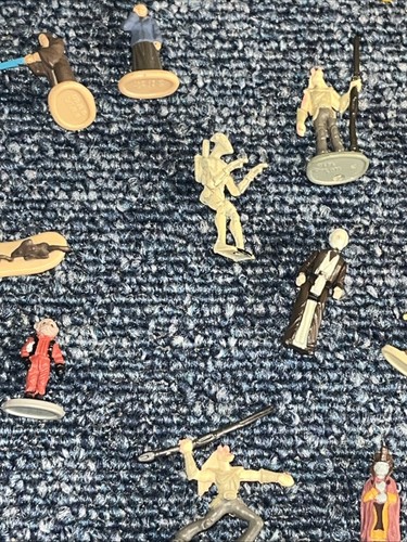 Vintage Star Wars Mini Figures Micro Machines Bundle Figures And POD Racers - Foto 18 di 24