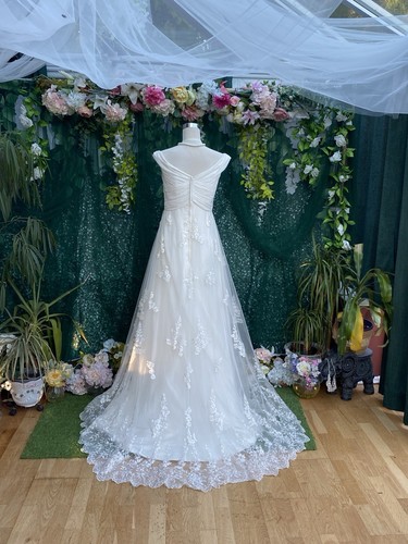 Grace Harrington Couture Floral Embroidered Beaded Wedding Gown UK 8 US 4 - Picture 17 of 24