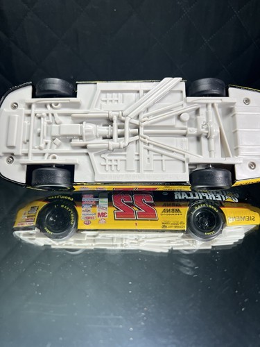 Ward Burton #22 CAT 1998 Grand Prix Hot Wheels 1:24 033123DMT2(B) - Picture 15 of 16