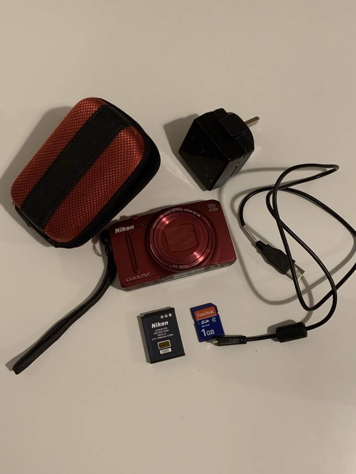 Nikon Coolpix S9700 Red 16MP Compact Digital Camera 30x zoom Battery Red Working