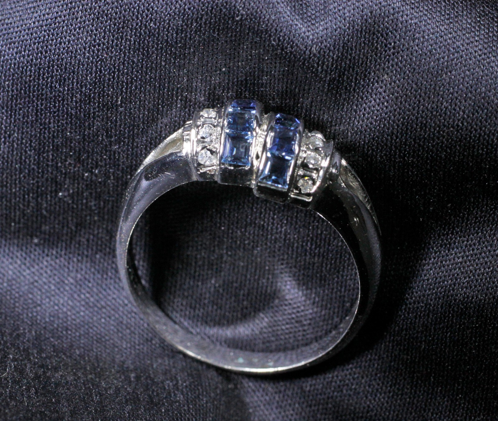 Picture 4 of 5