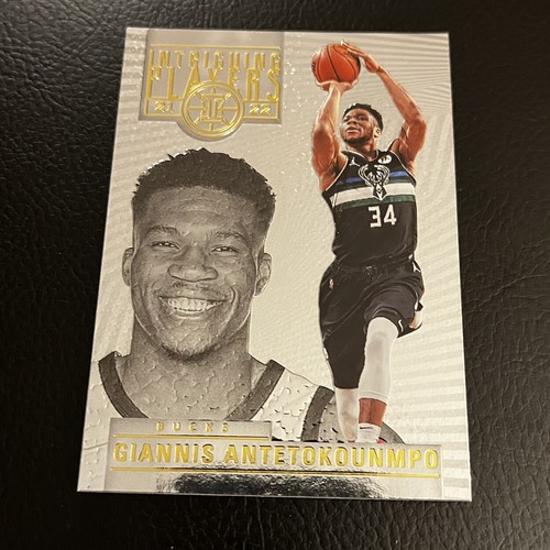 2021-22 Panini Illusions Giannis Antetokounmpo Intriguing Players HOBBY Insert