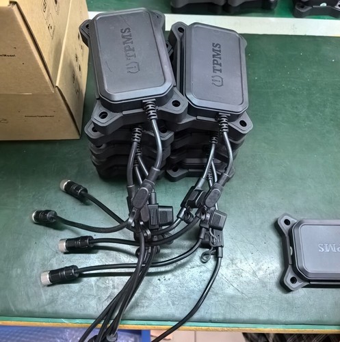 Sistema de monitoreo de presión de neumáticos en tiempo real TPMS de 10 ruedas para casas rodantes y camiones (10) - Imagen 5 de 14
