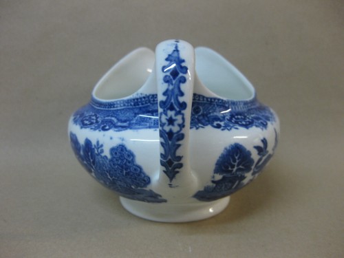 Vintage Myott Son & Co Willow Pattern Jug / Gravy Boat / Sauce Boat Blue & White - Picture 6 of 12