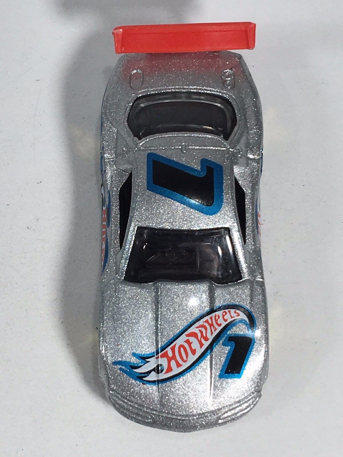 Picture 4 of 6