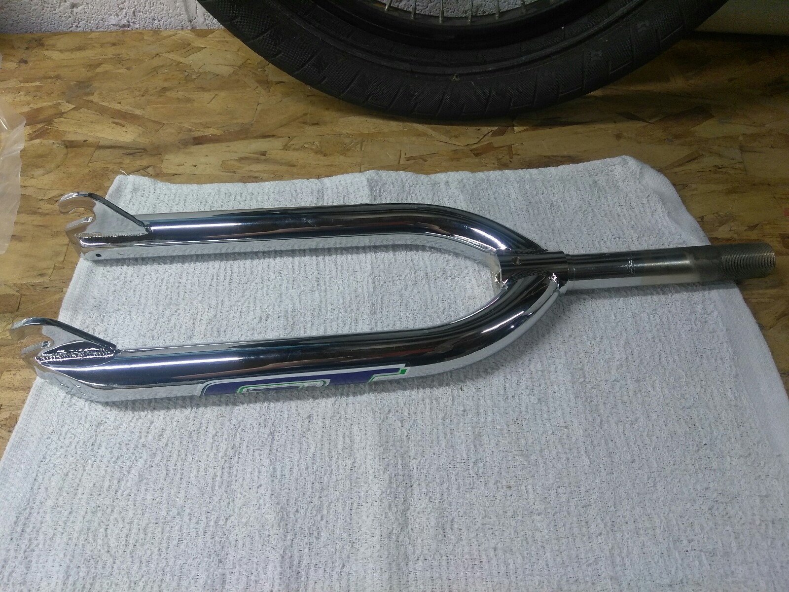 GT BMX Freestyle forks, GT Spinners Brand New 1 Threaded Forks Price Drop GT BMX Freestyle forks, GT Spinners Brand New 1 Threaded Forks Price Drop