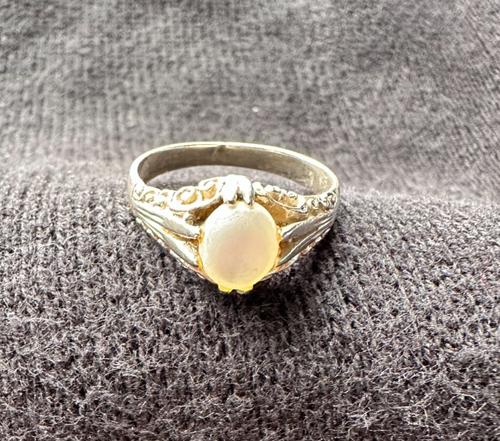 Vintage Sterling Silver 925 White Moonstone Filigree Ring Size 7.5 - Picture 2 of 9
