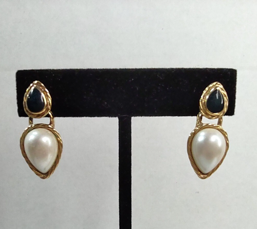 Vintage MONET Ohrringe goldfarben Kunstperlen Träne schwarz durchbohrt ohne Rückseiten - Bild 1 von 11