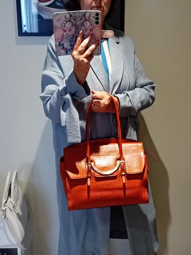 Grainy leather shoulder hand bag Coccinelle - Picture 18 of 19