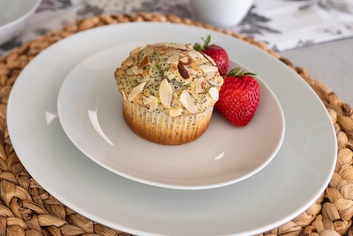 Simply White 16-Piece Dinnerware Set in Glossy Finish - Lead & BPA Free - Picture 10 of 13