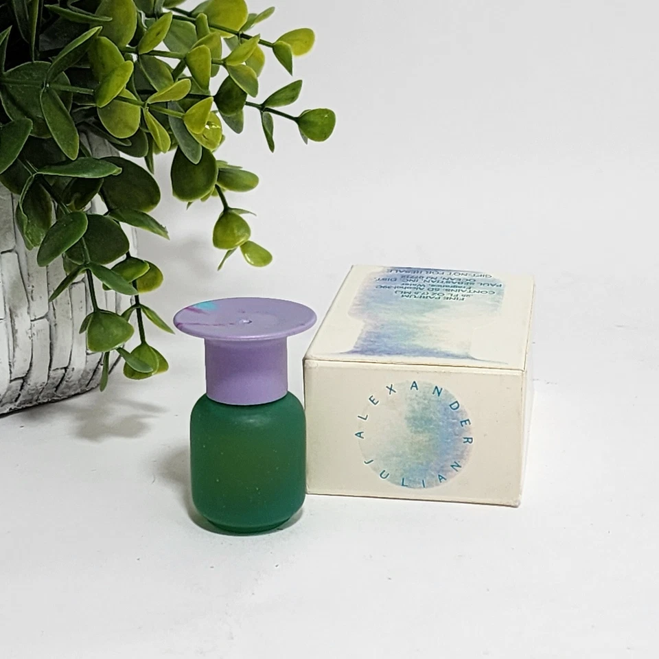 Perfume fino Alexander Julian para mujer tamaño mini viaje 0,25 fl oz Foto 4 de 4
