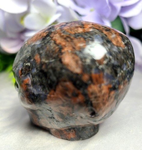 2" Red Amphibole Quartz Crystal Alien Head Skull - STAR BEING UFO -AREA 51 - Picture 4 of 12