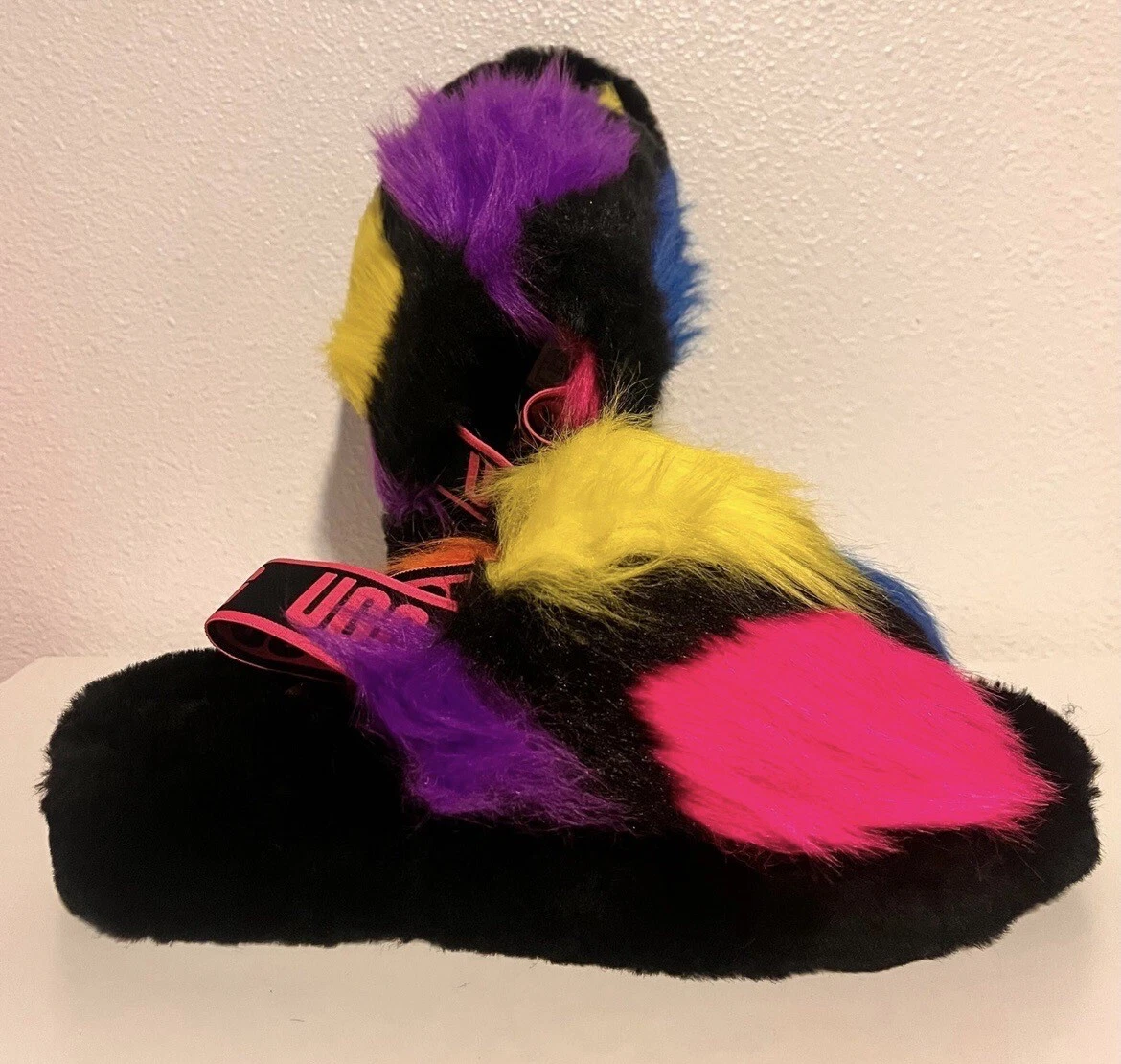 Sandali slide da donna taglia 8 UGG NUOVI Fluff Yeah a macchie party