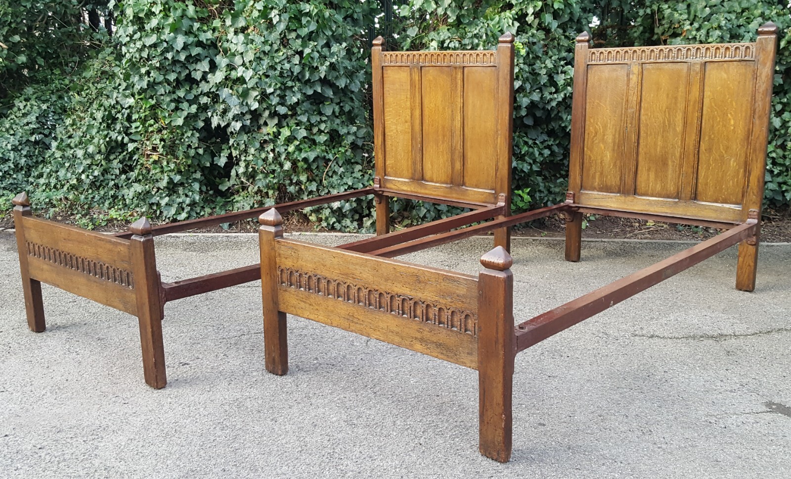 HEALS MATCHING PAIR OF SOLID OAK SINGLE BEDS eBay