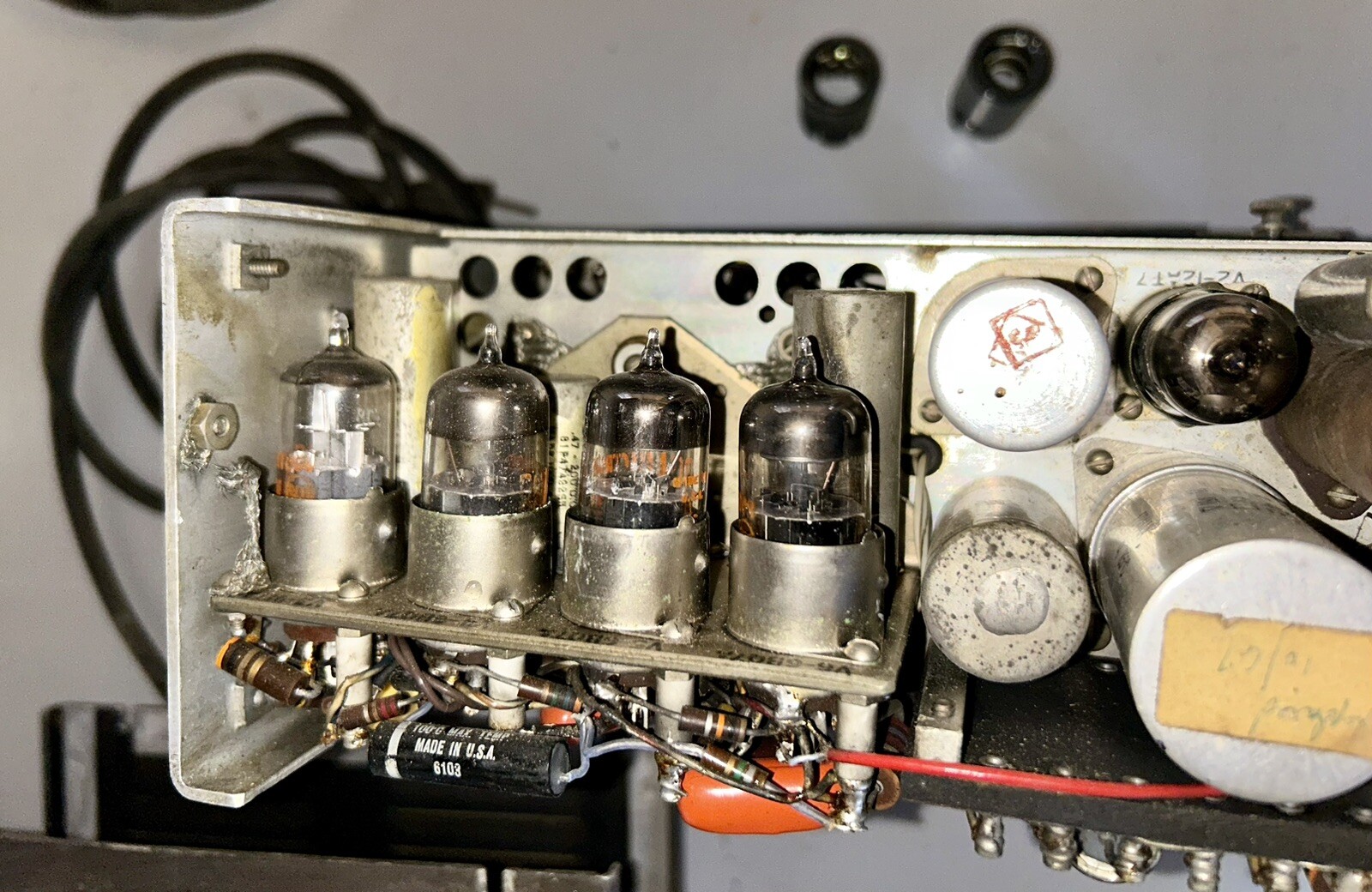 Foto 17 di 22