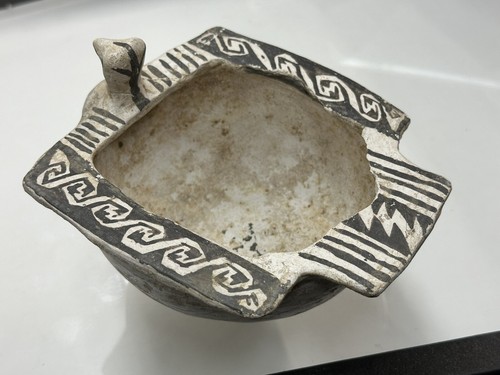 RARE PREHISTORIC MIMBRES ARTISTIC ANIMAL BIRD EFFIGY POTTERY BOWL CIRCA 1200 AD - Picture 3 of 17