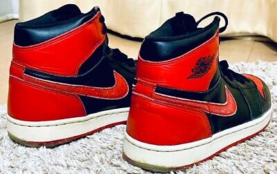 Nike Air Jordan 1 Retro Bred Black x Red 2001 Vintage US9 Nike Air Jordan 1 Retro Bred Black x Red 2001 Vintage US9