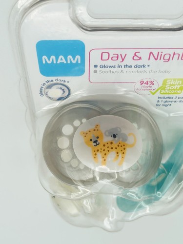 MAM Day Night Collection Pacifiers 3 Pack Glow In the Dark 6+ Months - 第 5/5 張圖片