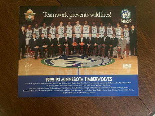 Minnesota Timberwolves 1992-93 Team Photo Smokey Bear KFAN Laettner West Person