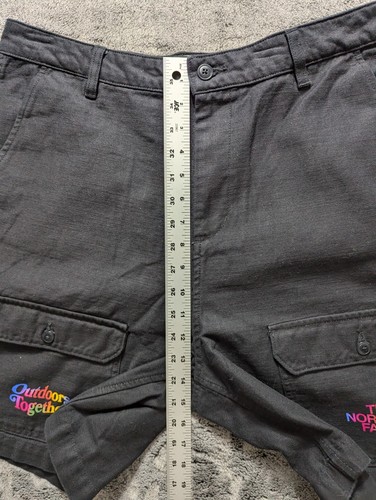 The North Face Shorts Men's Size 36 Black - Picture 9 of 13