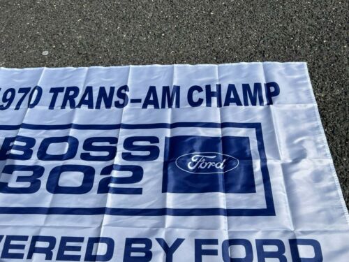 FORD MUSTANG BOSS 302 1970 TRANS-AM CHAMPION BLUE AND WHITE LOGO SHOWROOM BANNER - Picture 3 of 4