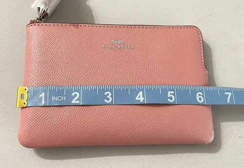 NEW Coach Crossgrain Leather Small Corner Zip Wristlet, Light Blush(58032) $78 - Picture 6 of 9