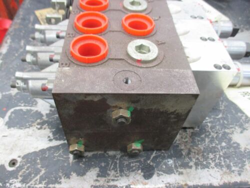 BOSCH REXROTH M4 BLOCK CONTROL VALVE M4-K02361-2X/5M4-12J A ZV19 R9874280 - Picture 13 of 19