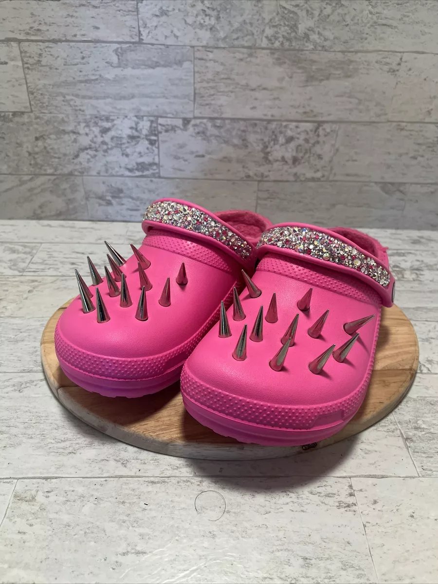 Crocs Classic Custom Hot Pink Lined Slip-On Clogs W/Spikes, Glitter Women’s  Sz 8