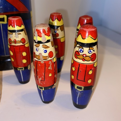 Russian Nest Doll Set Of 10 Toy Soldiers Vintage - Picture 2 of 12