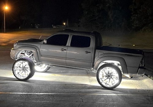 JHB 17.5" QUAD ROW PURE WHITE Double Sided Trucks LED Wheel Rim Lights Set【Alu】 - Picture 6 of 9