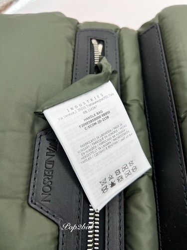 NWT 100% Authentic Moncler Genius 1 JW Anderson Nylon Down Puffer Bag in Green - Picture 7 of 13