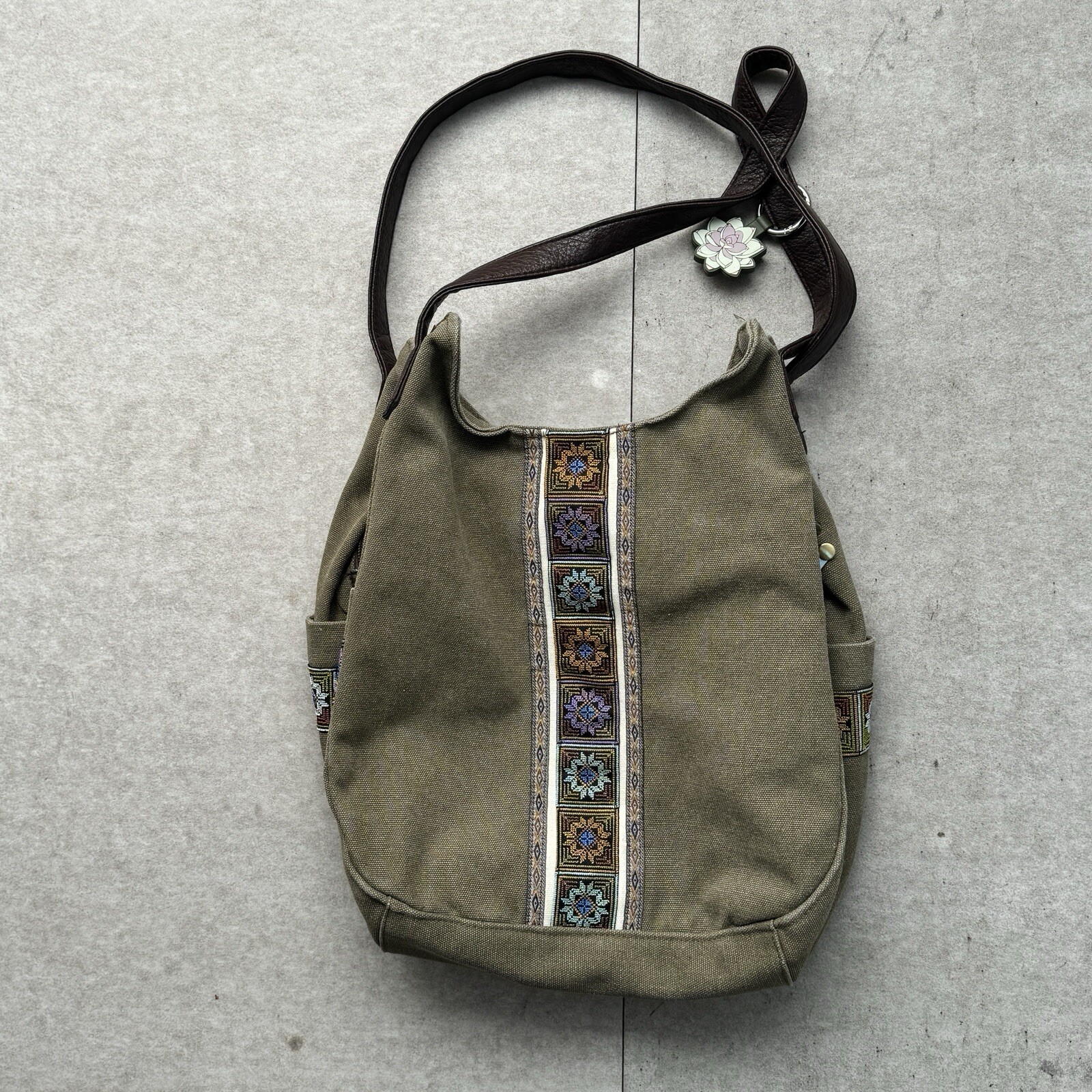 WorldLyda Canvas Hobo Purse/Bag/Tote Boho Olive Green Hippie Canvas Travel Green