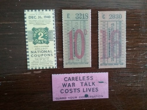 3 TALONES DE BILLETES DE AUTOBÚS Y 1 CUPÓN ***(TODOS APROX 70mm x 35mm)***, HISTORIA, SEGUNDA GUERRA MUNDIAL - Imagen 1 de 4