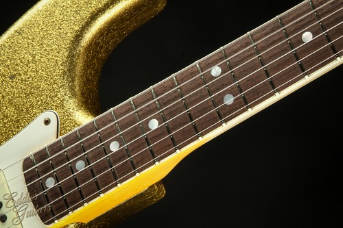 Fender Custom Shop LTD 1965 Stratocaster Journeyman - Aged Gold Sparkl #CZ562072 - Picture 9 of 24