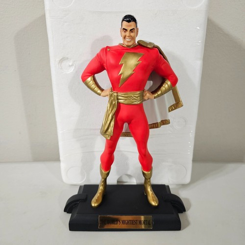 2001 DC Direct Kingdom Come Shazam Porcelain Statue Limited Edition - Picture 6 of 11