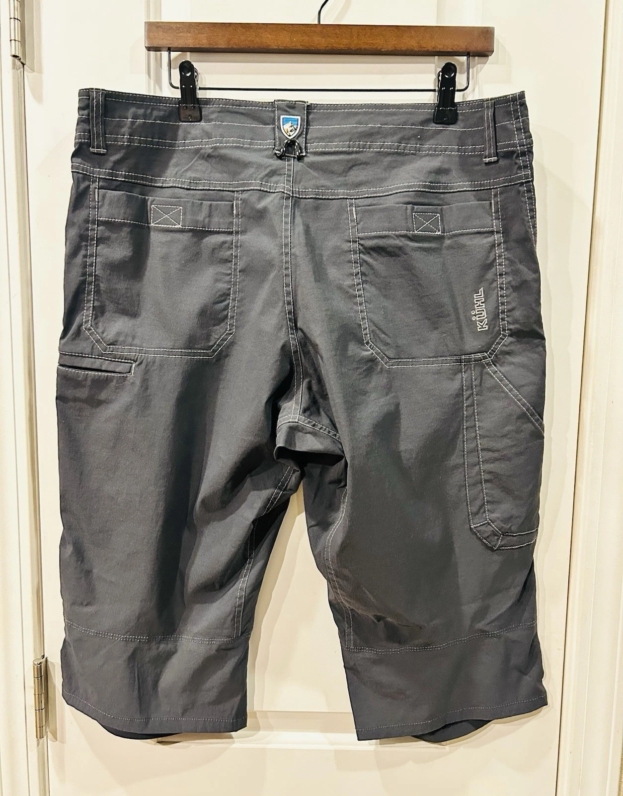 Kuhl Men’s Shorts Renegade Krux Long Performance Hiking Gorpcore Dark Grey Sz 36
Opens in a new wind