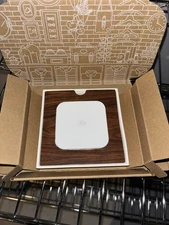 Square Reader for Contactless and Chip - Model SPC1-01 - First Gen - White