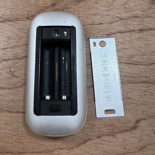 Apple Magic Bluetooth Wireless Mouse A1296 White-TESTED - Picture 3 of 4