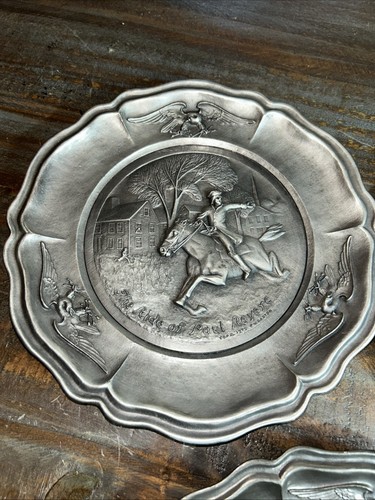 Menge 3 Vintage 1972-74 Worcester Zinn 10" Teller Paul Revere Tea Party... - Bild 3 von 7