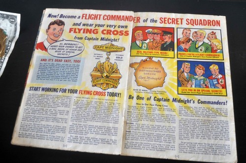 CAPTAIN MIDNIGHT SECRET SQUADRON 1942 & 1945 Decoder Badges and Comics w/codes - Picture 8 of 11