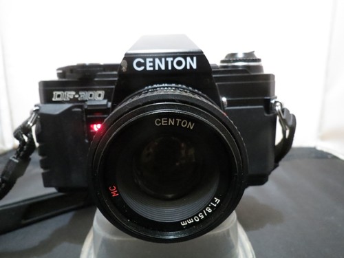 Vintage CENTON DF-300 35mm Film SLR Camera /w Centon 1.8/50mm Lens - Picture 4 of 11