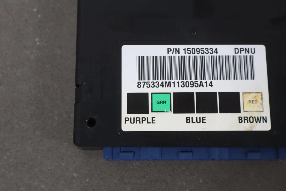 Chevy 2500HD 2002 Silverado BCM módulo de control de carrocería 15095334 Foto 3 de 4