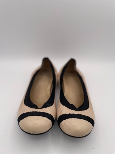 Stuart Weitzman Giveable Ballet Flats Women's Sz 10M Beige Leather Slip-On - Picture 2 of 8