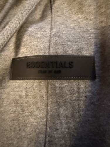 Auténticos pantalones de chándal Essentials Fear Of God nuevos con etiquetas - Imagen 5 de 9